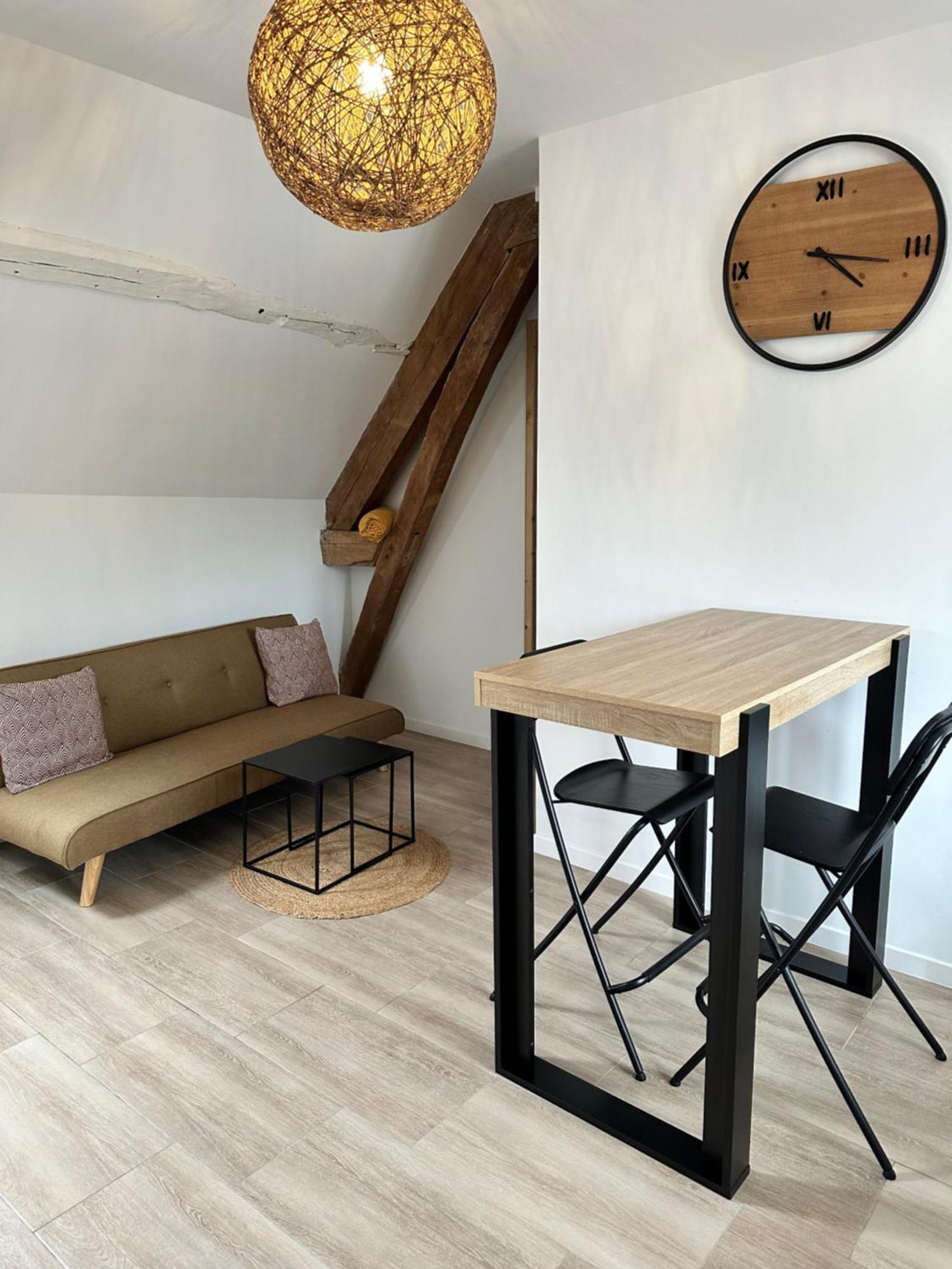 Appartements Pacy-Sur-Eure Eksteriør billede
