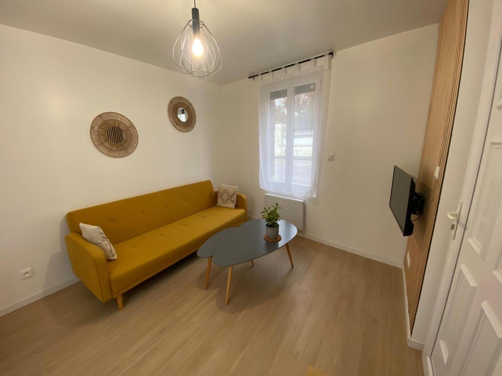 Appartements Pacy-Sur-Eure Eksteriør billede