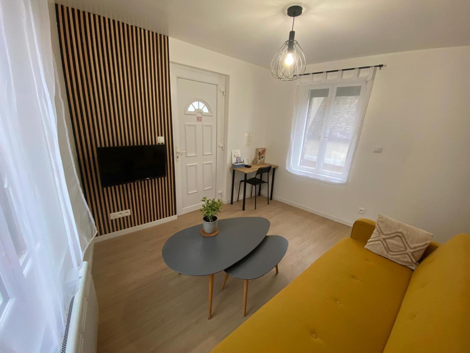 Appartements Pacy-Sur-Eure Eksteriør billede